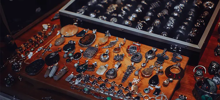 Jewelry & Watches